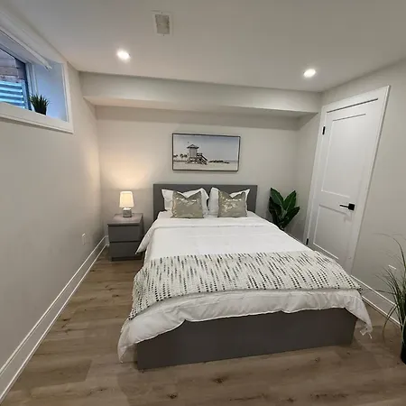1-Bedroom Apartment Downtown Toronto